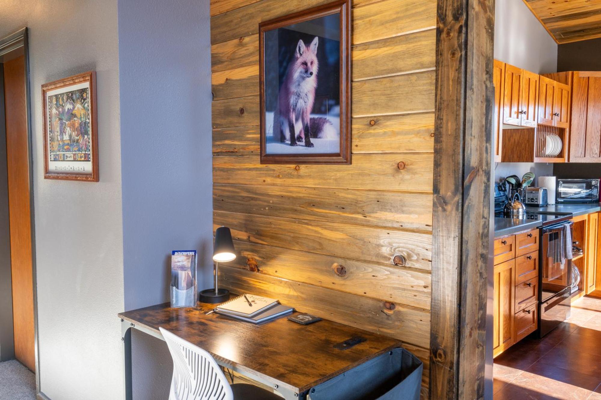 Bison Lodge - Lg Home - 2 Bedrooms - Less Than 5 Miles To Yellowstone North Entrance, Sleeps Up To 8 Gardiner Exterior foto